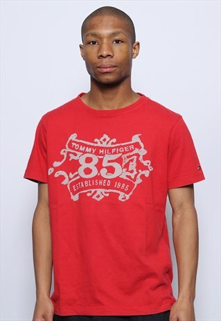 VINTAGE TOMMY HILFIGER LOGO T-SHIRT RED