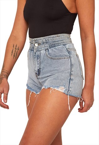 DENIM SHORTS