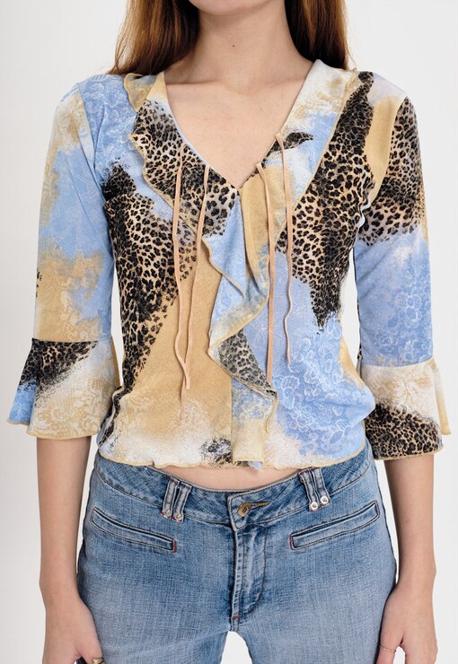 garment image
