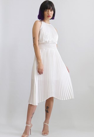 BERYL PLEATED FESTIVAL BRIDESMAID DRESS IN WHITE