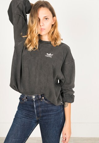 VINTAGE 90S ADIDAS SWEATSHIRT/ R075