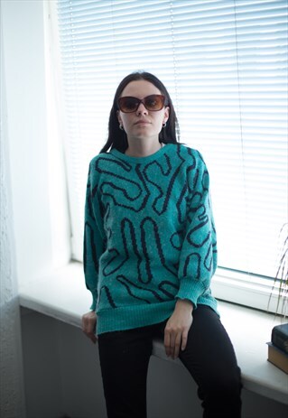 VINTAGE 80'S GREEN PATTERNED JUMPER