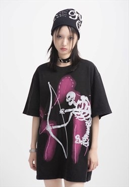Skeleton print t-shirt bow arrow tee graffiti top in black