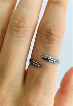925 Oxidised Sterling Silver Adjustable Feather Ring