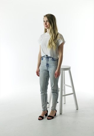 HIGH WAISTED DENIM / LIGHT DENIM PANTS