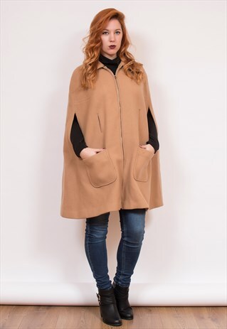 VINTAGE CAMEL WOOL CAPE