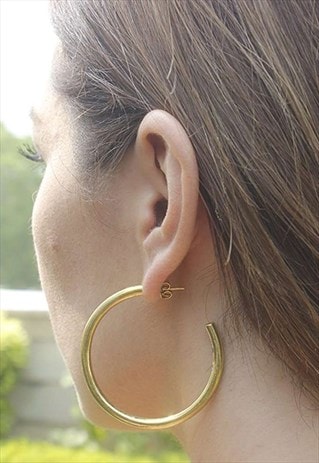 GOLD MEDIUM BASIC SEMI-OPEN HOOP EARRINGS