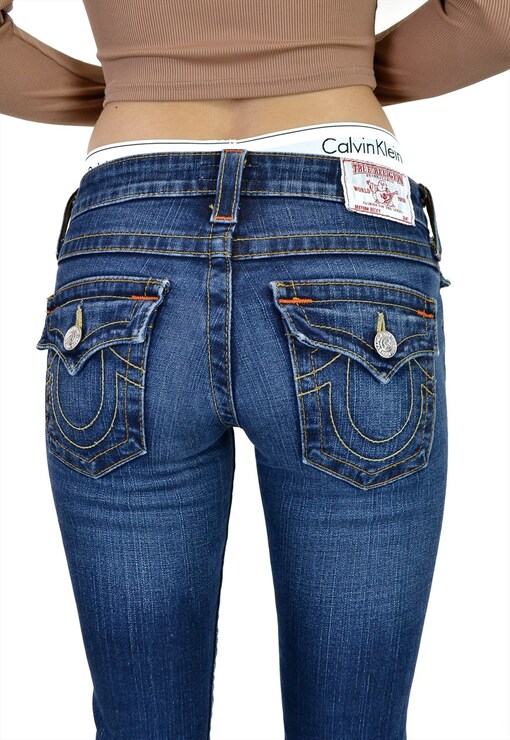 garment image