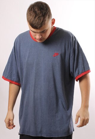 VINTAGE NIKE SPELL OUT LOGO TSHIRT