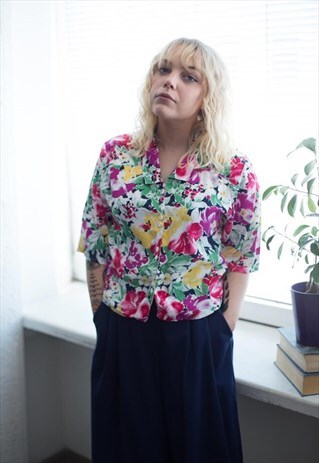 VINTAGE 80'S MULTI COLOUR FLOWER PATTERNED CROP TOP