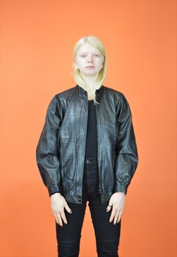 Vintage black classic 80's leather bomber jacket