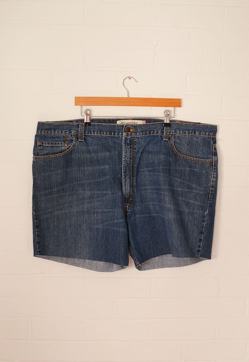 garment image