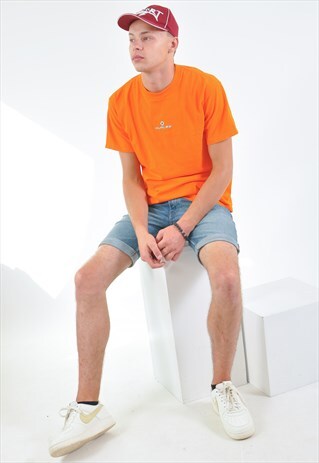 VINTAGE 90'S T-SHIRT IN ORANGE