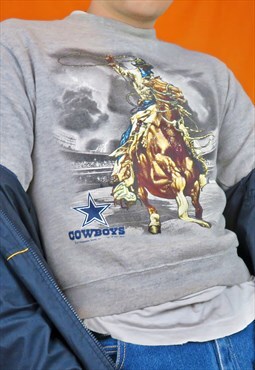 Vintage NFL Dallas Cowboys Football Graphic Sweatshirt Grey