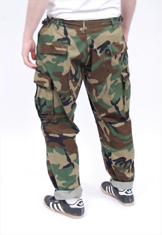 VINTAGE 90S CAMO CAMOUFLAGE TROUSERS