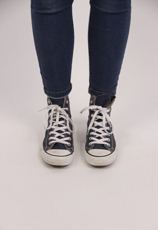 VINTAGE CONVERSE TRAINERS