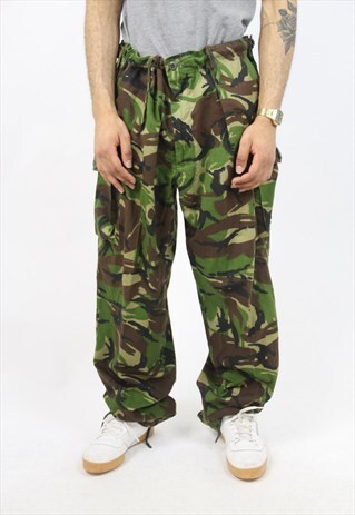 VINTAGE CAMO ARMY 90'S TROUSERS