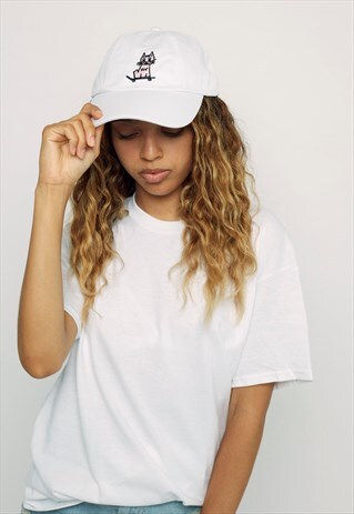 WOMEN'S KITTY SKATE WHITE CAP