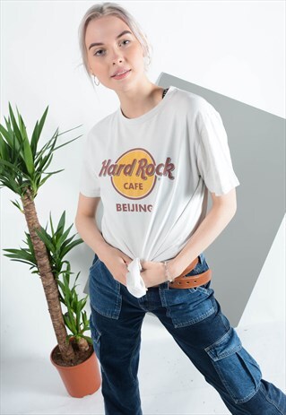 VINTAGE HARD ROCK CAFE BEIJING T-SHIRT IN WHITE WITH PRINT