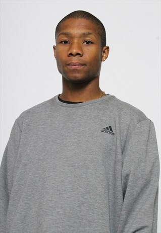 VINTAGE ADIDAS SWEATSHIRT