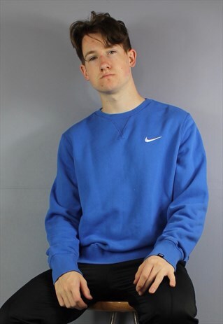 VINTAGE NIKE SWEATSHIRT IN BLUE WITH EMBROIDERED SWOOSH LOGO