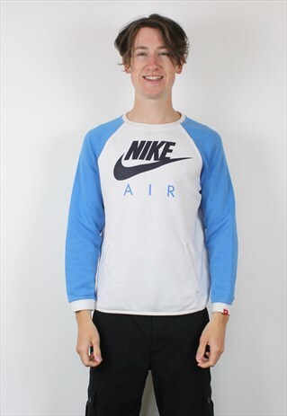 VINTAGE NIKE AIR SWEATSHIRT IN WHITE
