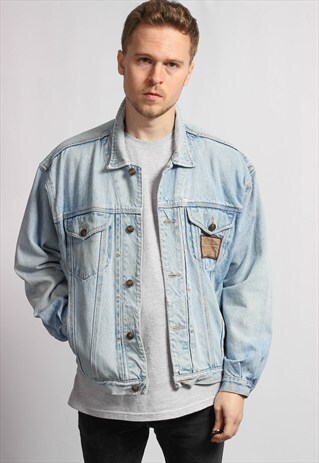 VINTAGE DENIM JACKET