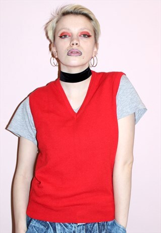 70S VINTAGE BENETTON KNITTED VEST TANK TOP BRIGHT RED RETRO