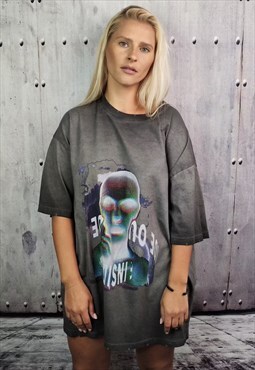 Alien print tee creepy graphic t-shirt grunge top acid grey