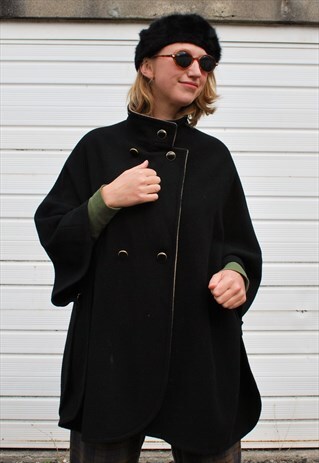 VINTAGE BLACK WOOL CAPE