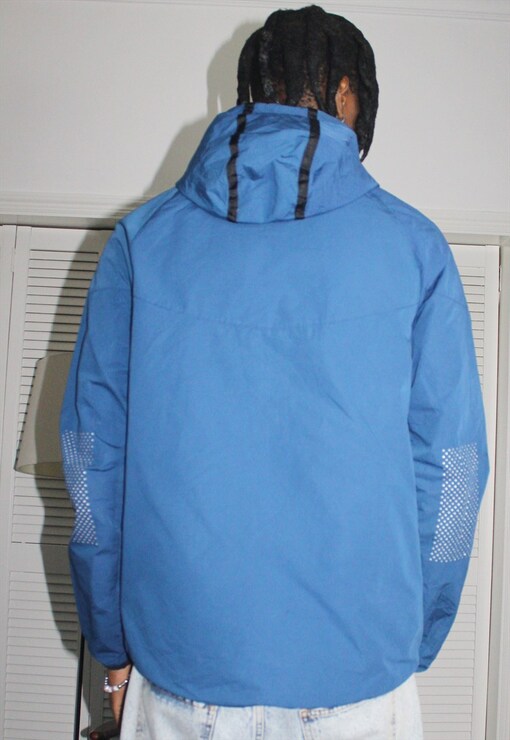 garment image
