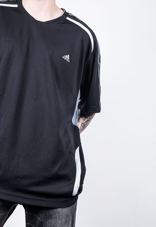 ADIDAS VINTAGE 1990S BLACK SPORTS T-SHIRT