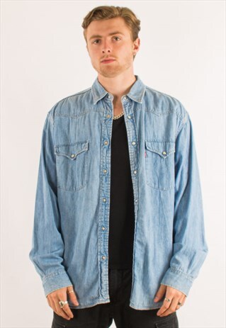 VINTAGE BLUE LEVI'S DENIM SHIRT