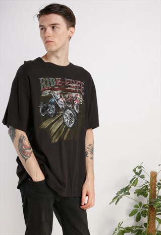 VINTAGE GRAPHIC T-SHIRT BLACK Z789