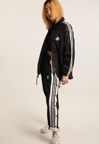 VINTAGE ADIDAS WINDBREAKER JACKET