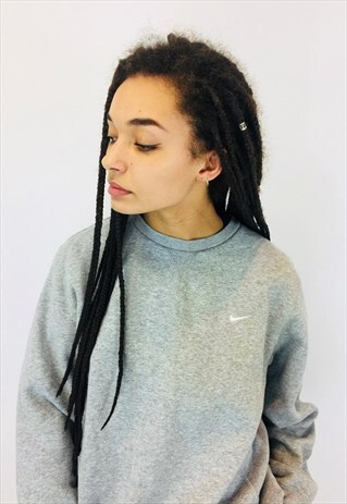 NIKE EMBROIDERED SWOOSH SWEATSHIRT