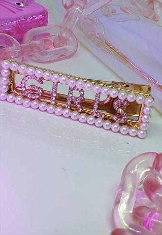 PEARL HAIRCLIP WITH DIAMANTE SLOGAN