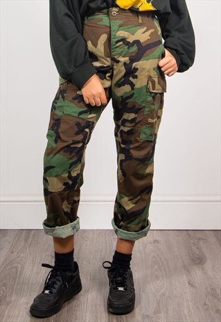 90'S VINTAGE GREEN CAMO GRUNGE TROUSERS PANTS