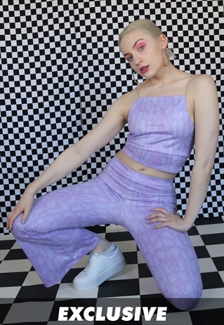 EXCLUSIVE SNAKE PRINT FLARE CO-ORD IN PURPLE