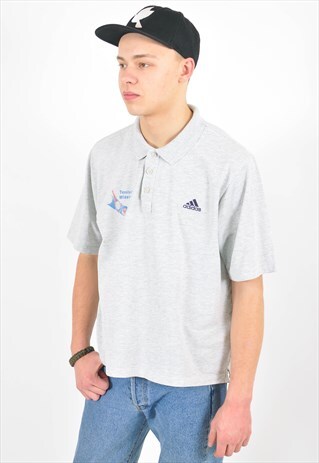 VINTAGE ADIDAS POLO SHIRT IN GREY