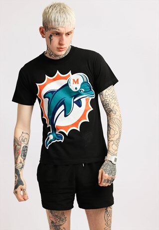 VINTAGE REEBOK T-SHIRT