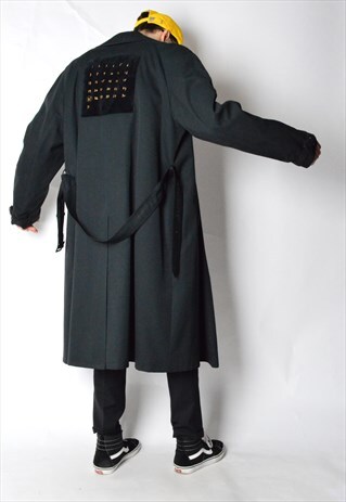 REWORKED VINTAGE 80S BLACK MINIMALIST TRENCH COAT
