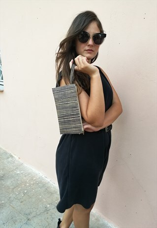 VINTAGE STRAW CLUTCH WITH ZIP CLOSURE IN BEIGE & DARK BROWN