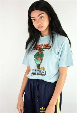 GENUINE VINTAGE 70S DON'T FEED THE BEARS LIGHT BLUE T-SHIRT
