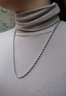 Julie silver necklace