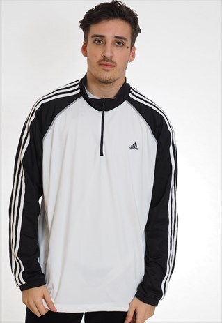 VINTAGE ADIDAS 1/4 ZIP SWEATSHIRT