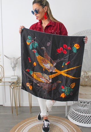 VINTAGE SCARF