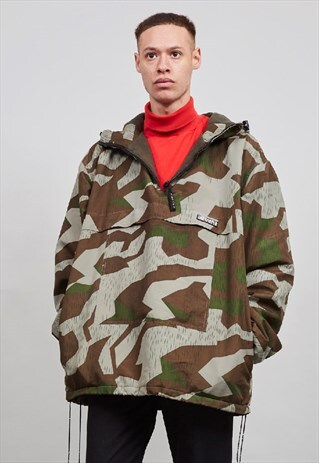OVERSIZED 90'S FLEECE LINED CAMOUFLAGE VINTAGE WINDBREAKER