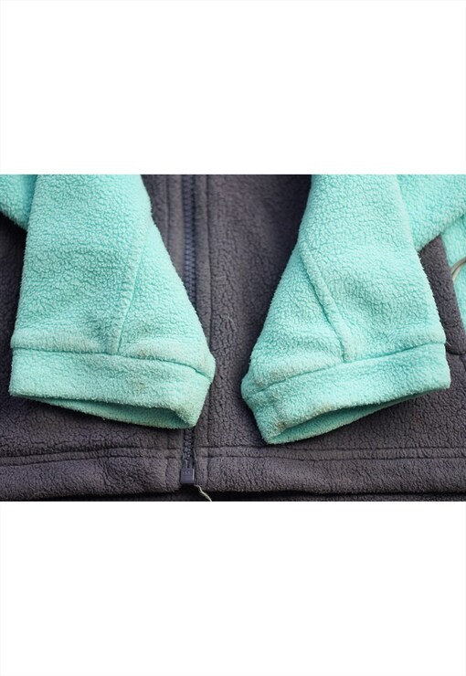 garment image