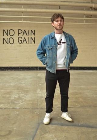 VINTAGE LIGHT BLUE DENIM CARHARTT JACKET